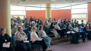 Uczniowie Wielkopolskiego Technikum Zawodowego podczas lekcji obywatelskiej